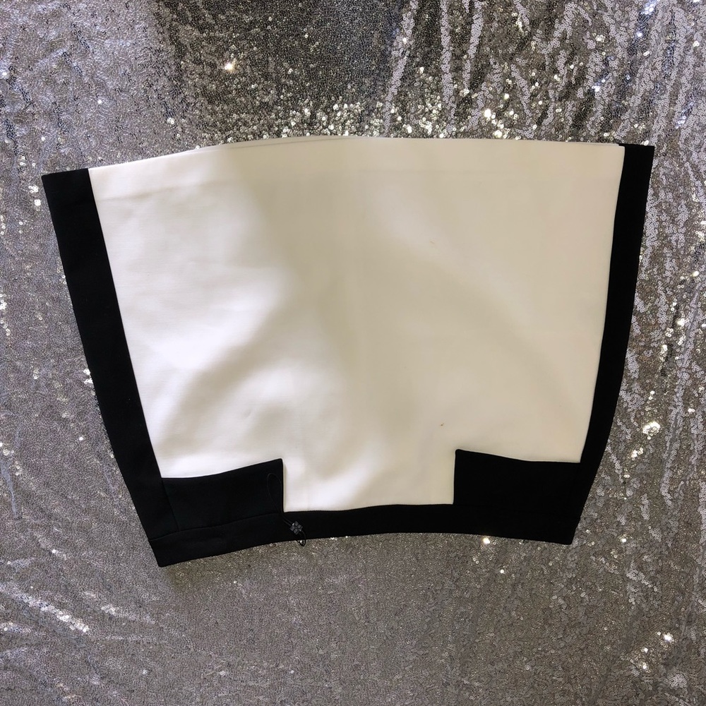 White and black color block skirt